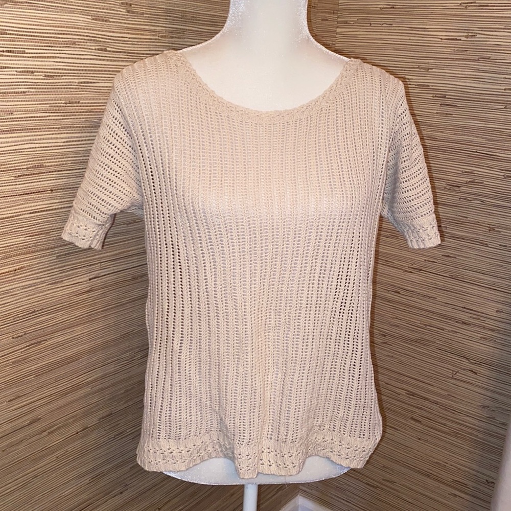 New York & Company tan cream short sleeve sweater (sheer) small EUC!